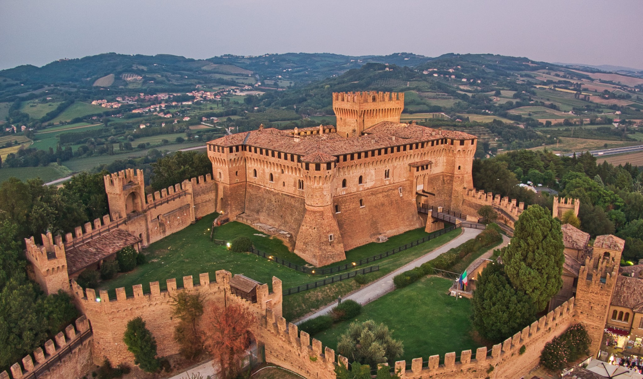 Mura di Gradara